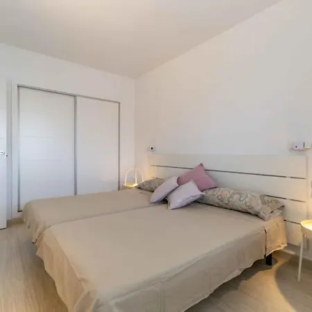 Apartment 118 - Modern Beachfront Fuengirola